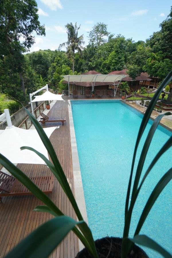 Casa Kandara Waingapu Exterior photo